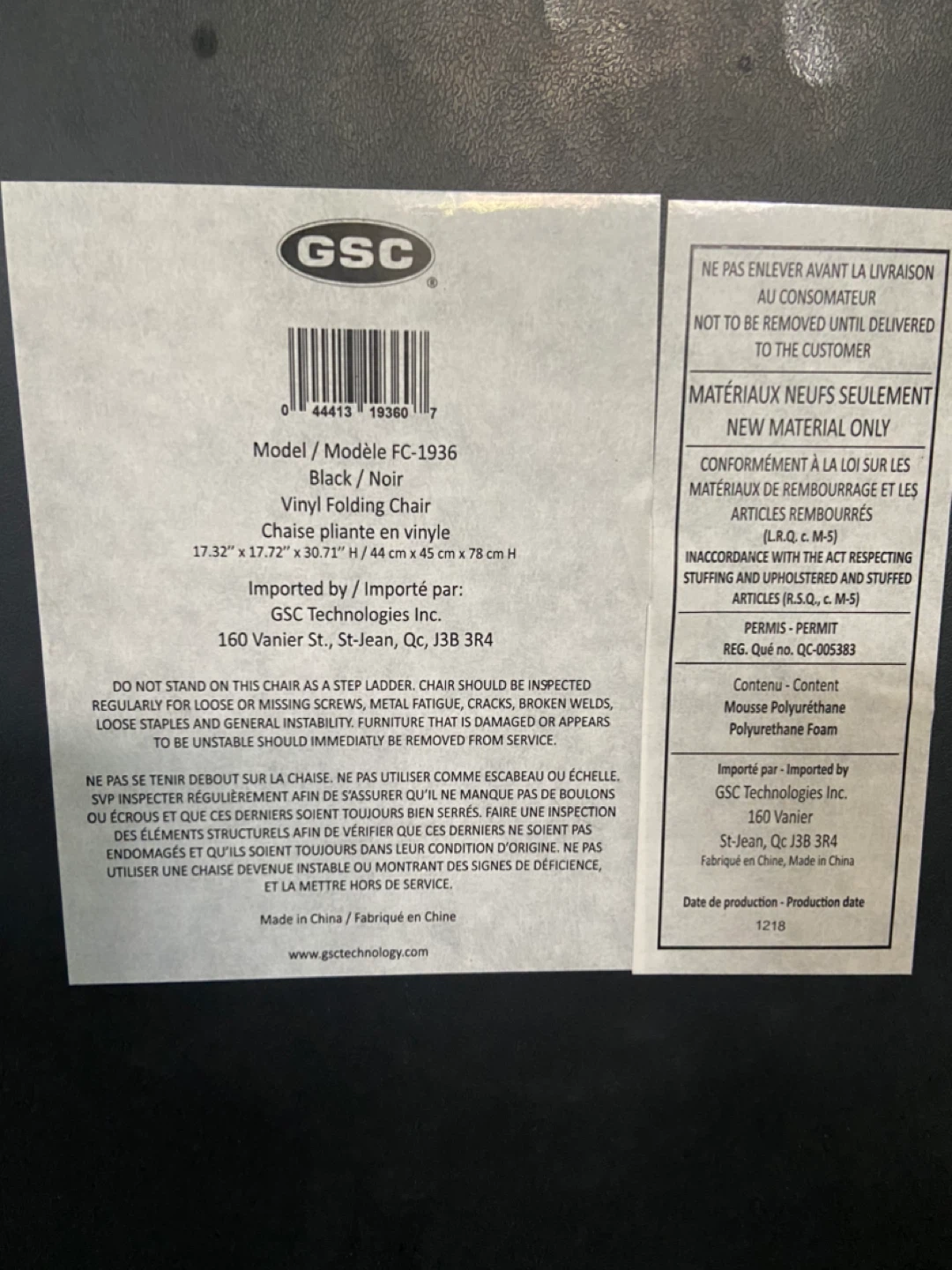 3 GSC Technologies Vinyl Folding Chairs - Black - photo 2