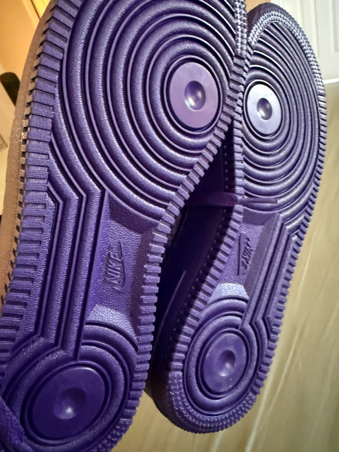 Nike Air Force 1 Low 'Purple Mamba' Lakers Kobe Bryant Sneakers - photo 3