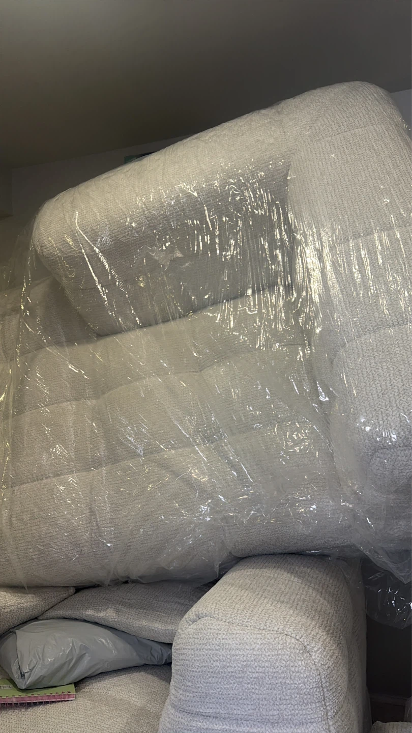White Sectional Sofa with Plush Upholstery - photo 3