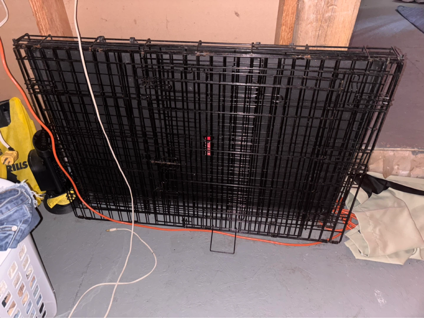Black Metal Dog Crate - photo 3