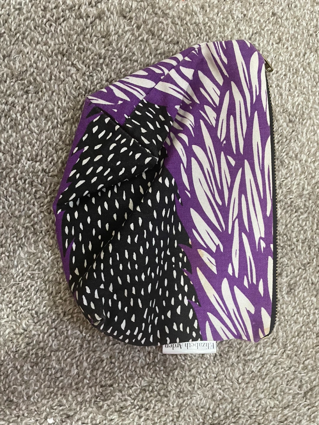 Elizabeth Arden Pouch
