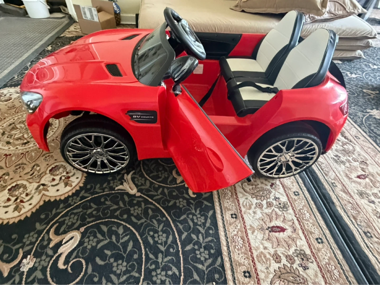 Red Mercedes-Benz Ride-On Car for Kids - photo 2