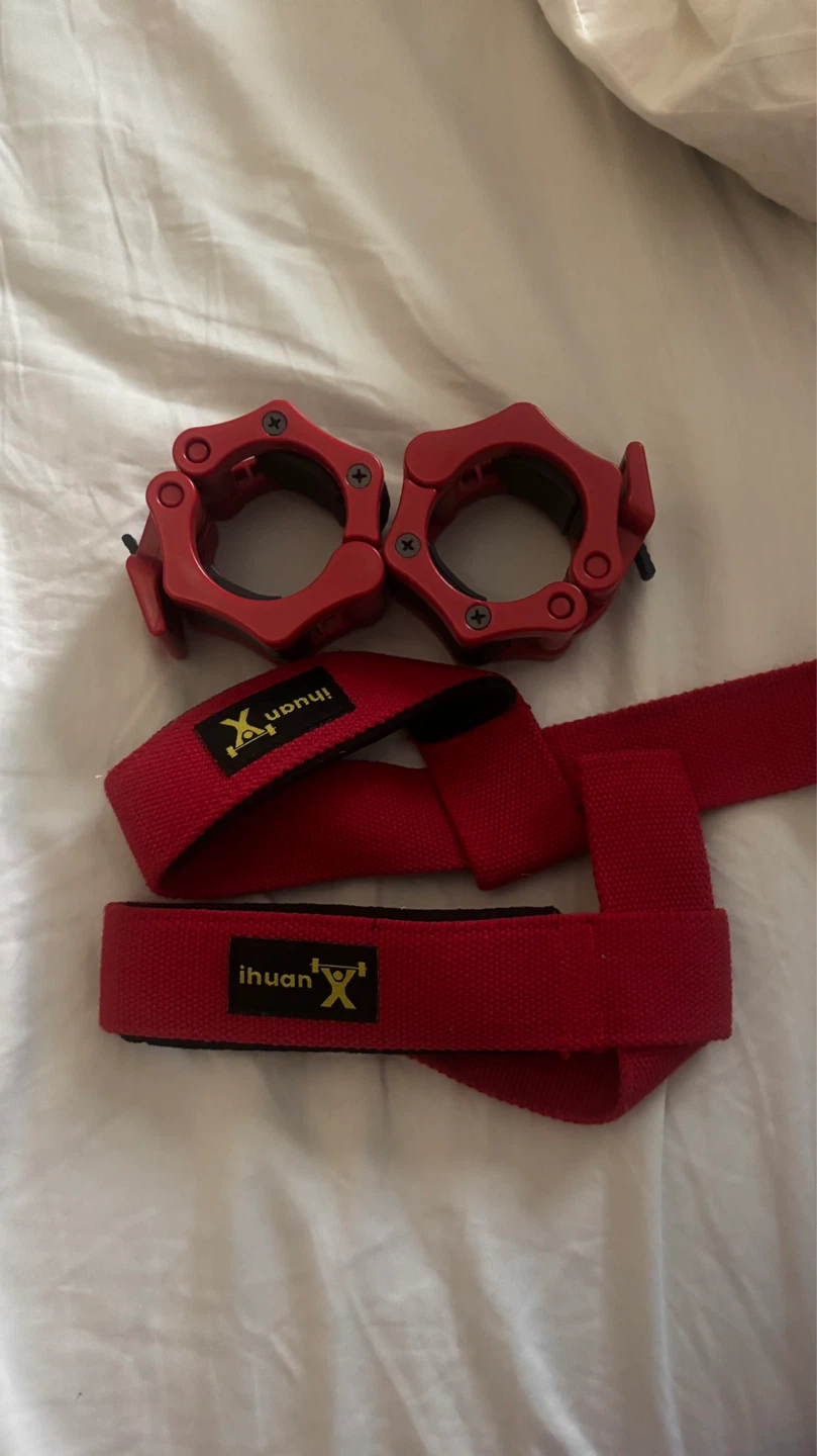 Weightlifting Straps and Collars