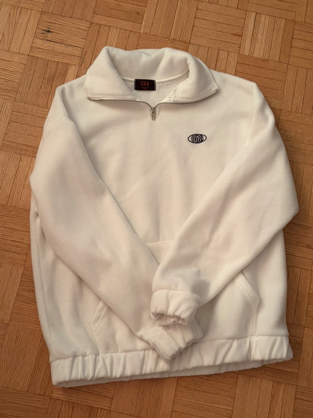 White Quarter Zip Fleece Sweatshirt