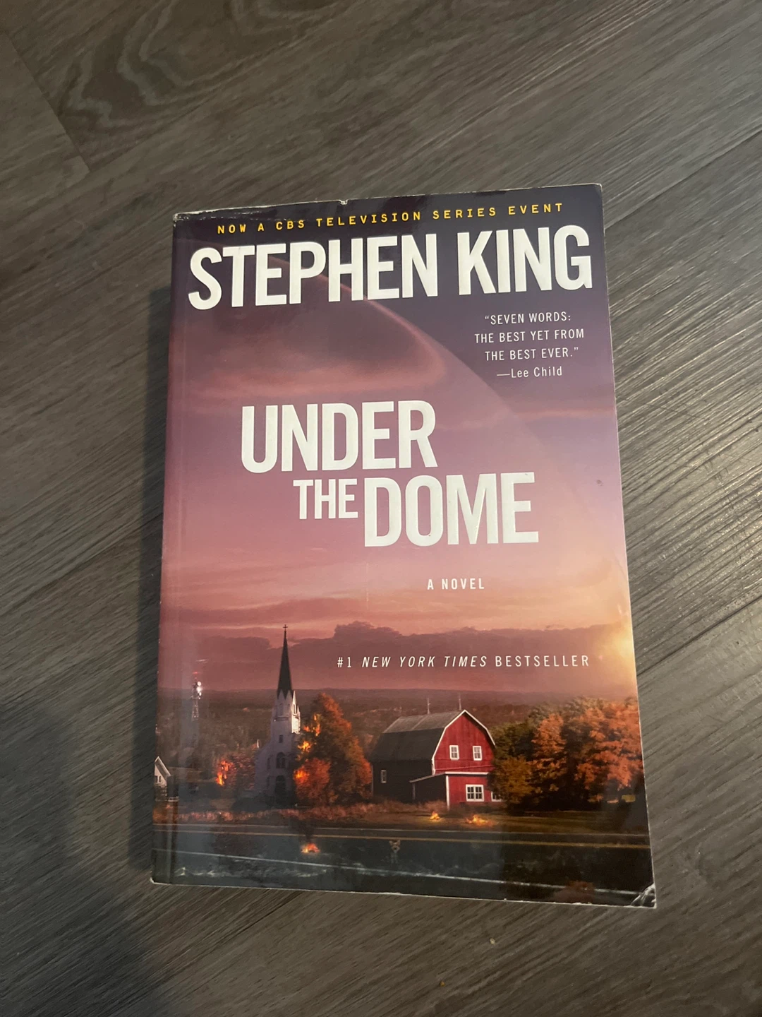 Stephen King's Under the Dome Novel