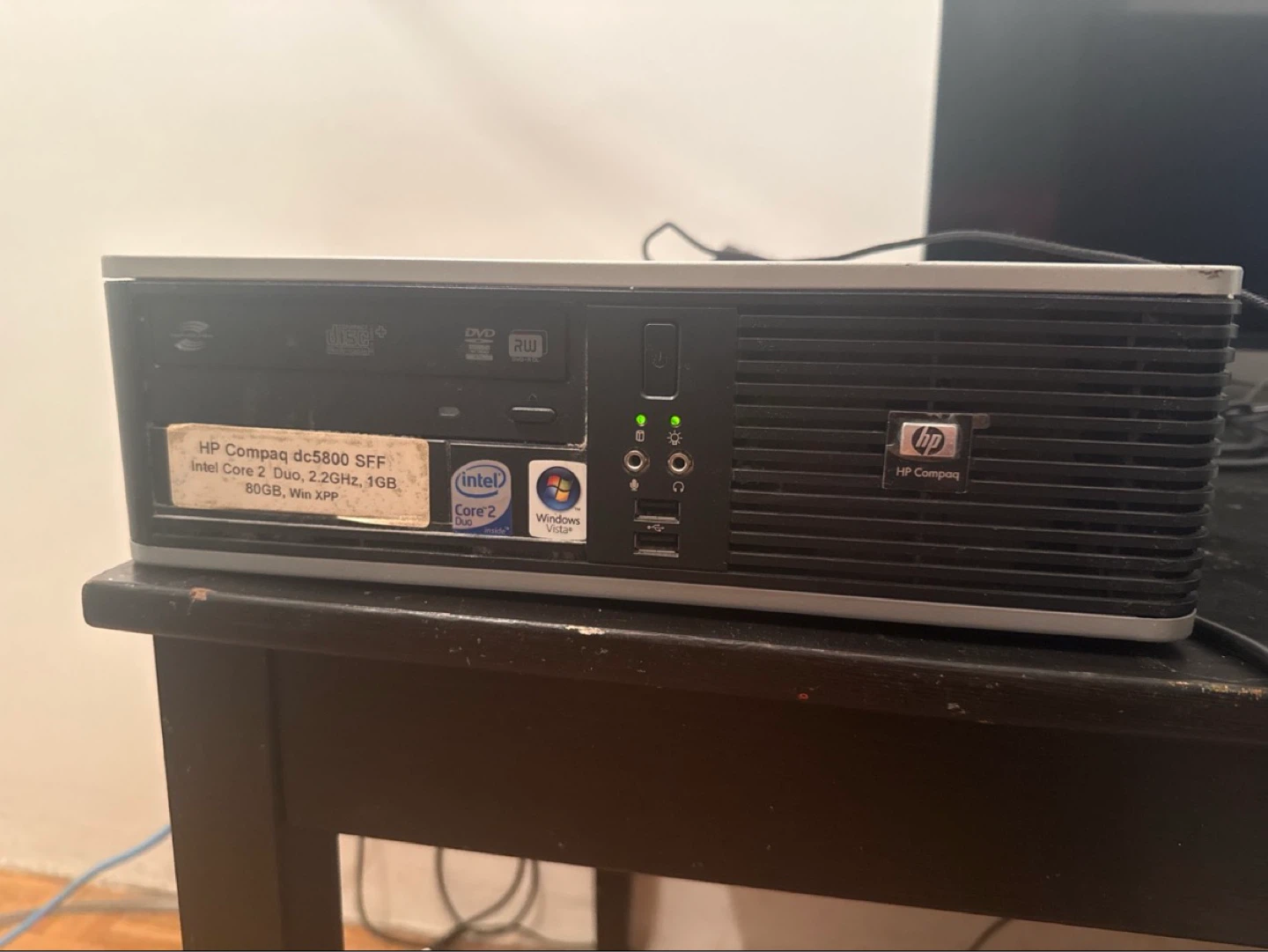 HP Compaq DC5800 SFF Desktop Computer - photo 2