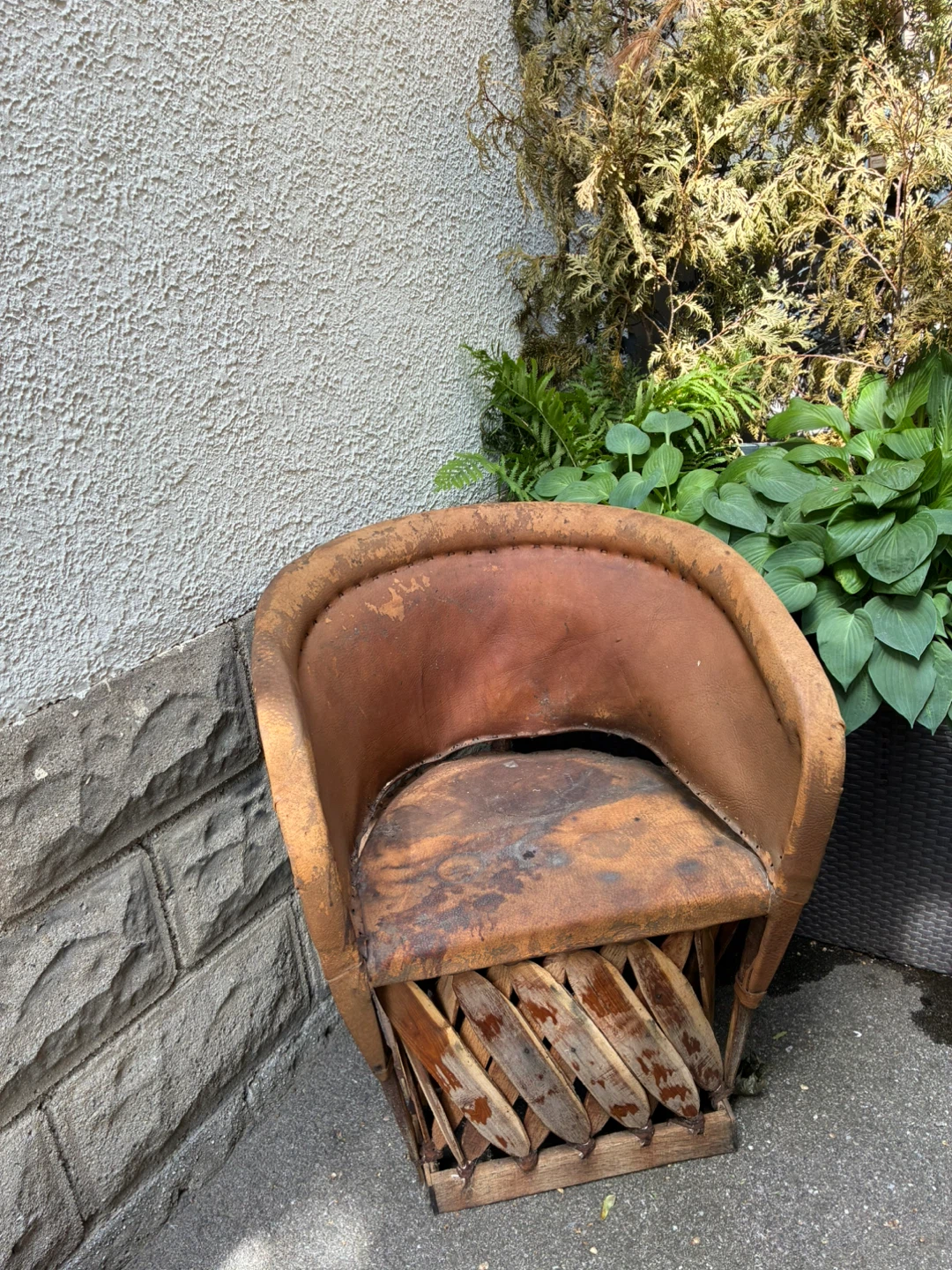 Planter vintage Mexican equipale chair AS IS garden tiki patio - photo 5