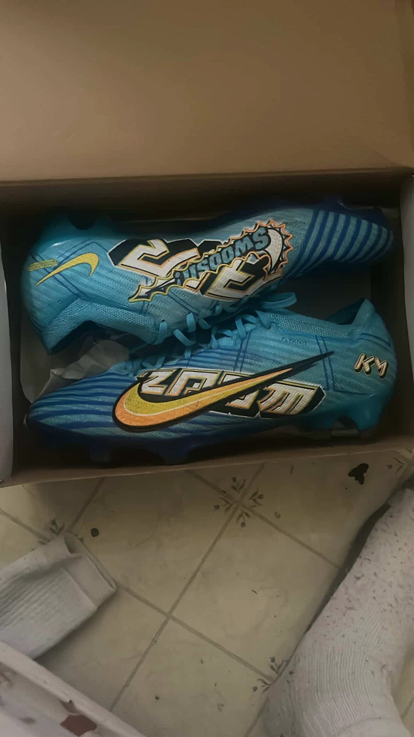 Mbappe Nike Zoom Flyknit KM Cleats