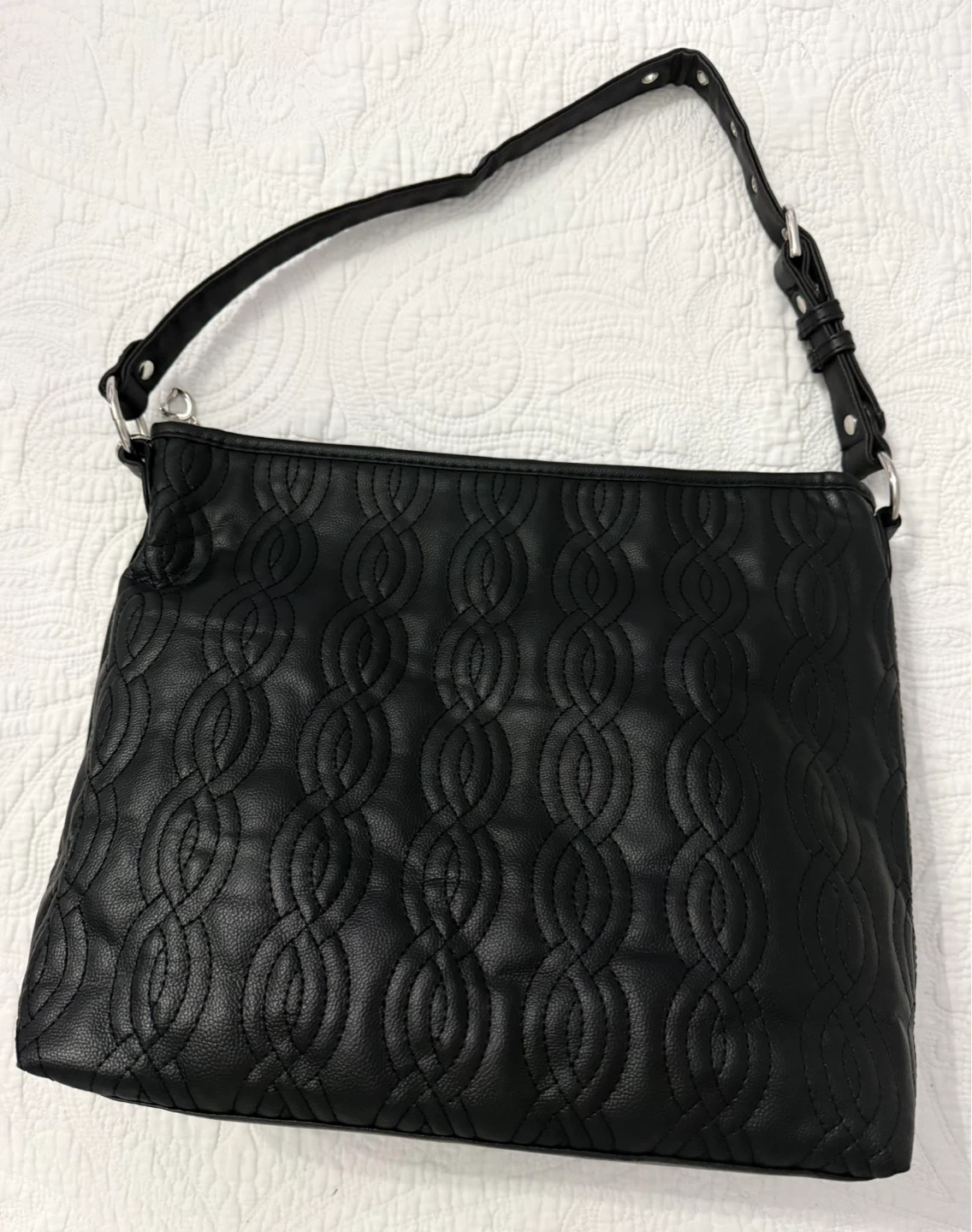 BELLA RUSSO - Quilted Shoulder Purse Bag – BLACK. New - photo 2