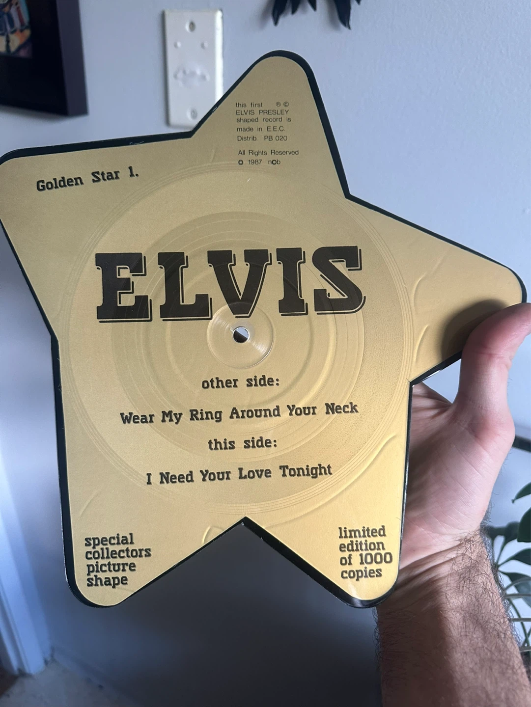 1987 limited edition Elvis Star Shaped Lo