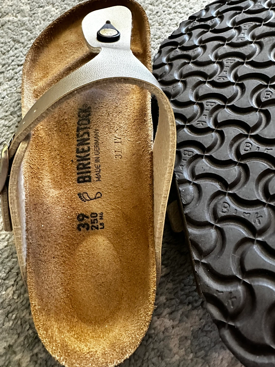 New Birkenstock Gizeh Sandals Size 39