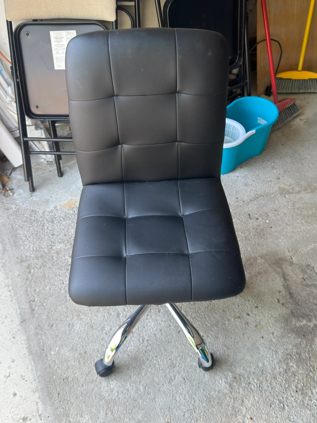 Faux Leather Office Chair - photo 2