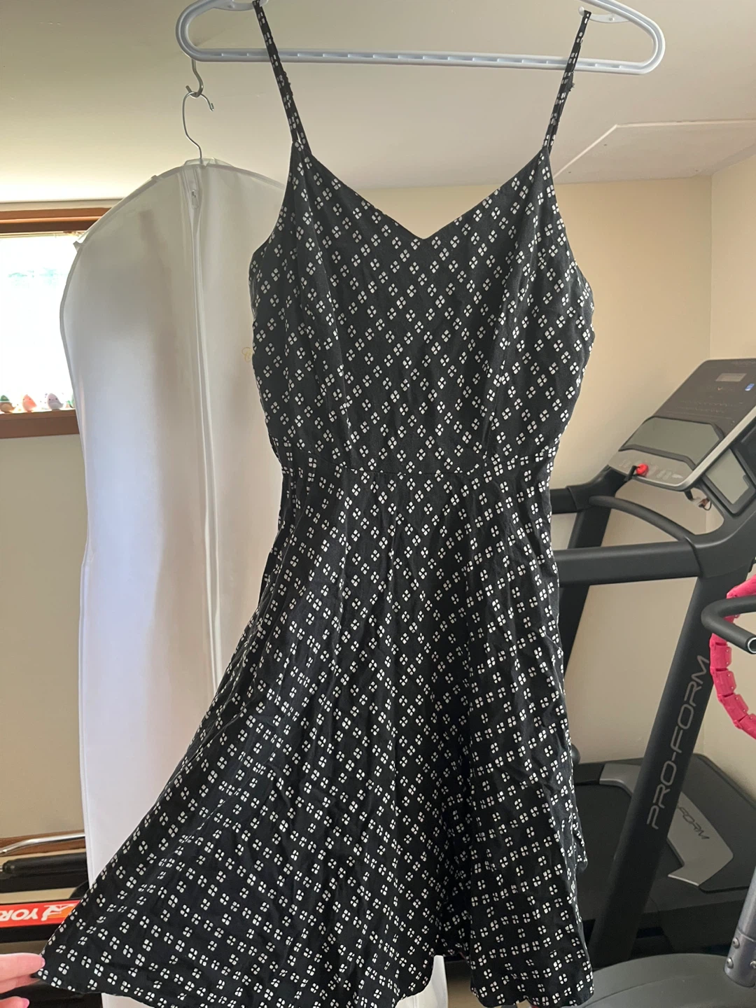 Old Navy Black & White Pattern Dress - Size M