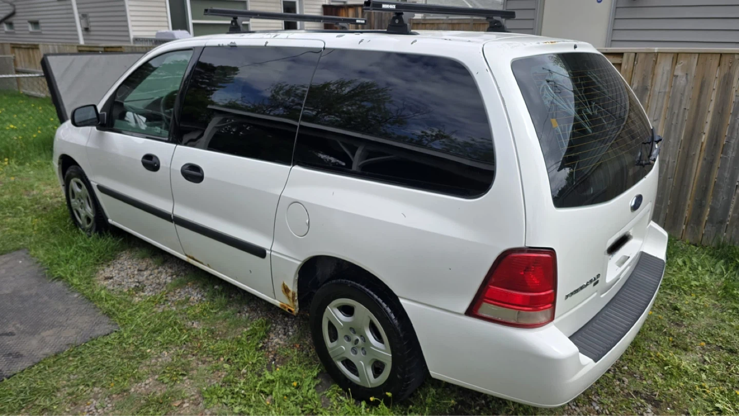 Ford freestar 2004 van - photo 4