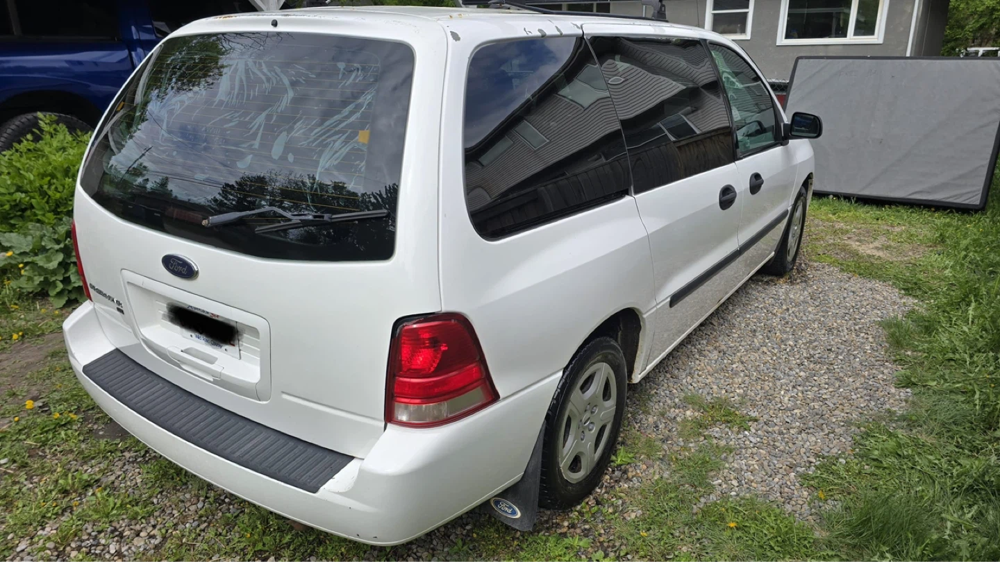 Ford freestar 2004 van - photo 3