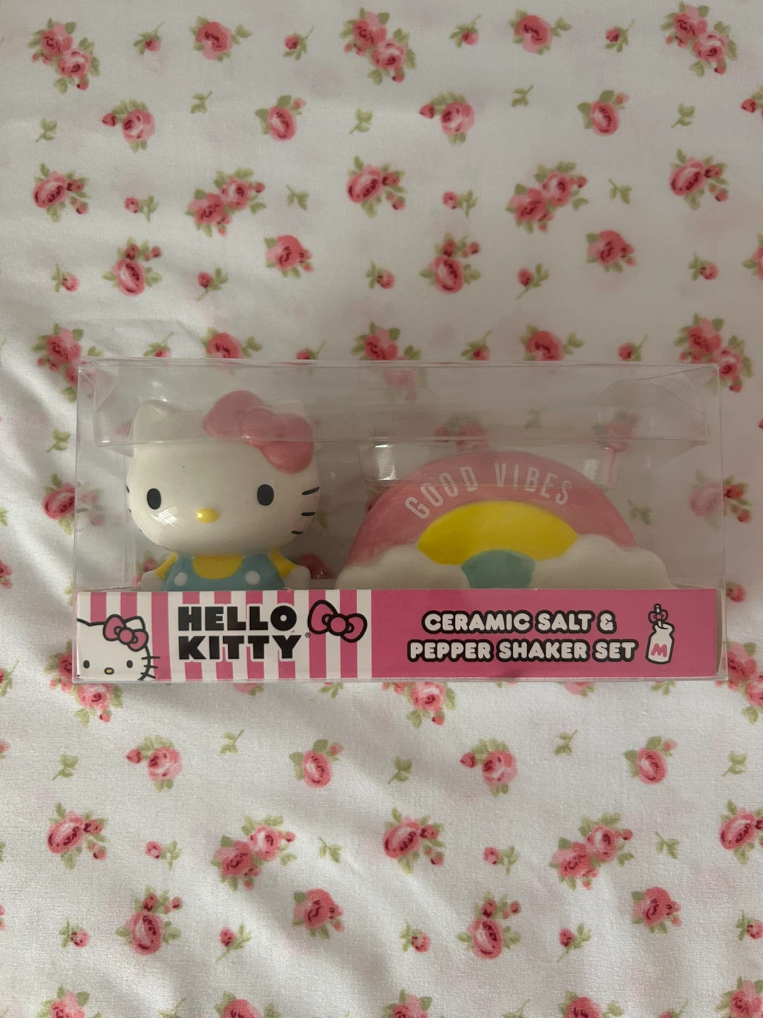 Hello Kitty Salt&Pepper Shakers