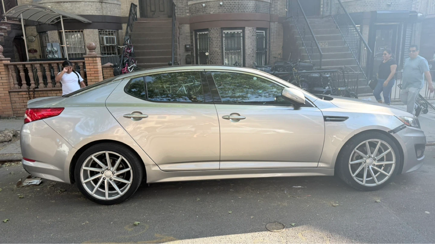 Silver Kia Optima SX - photo 2