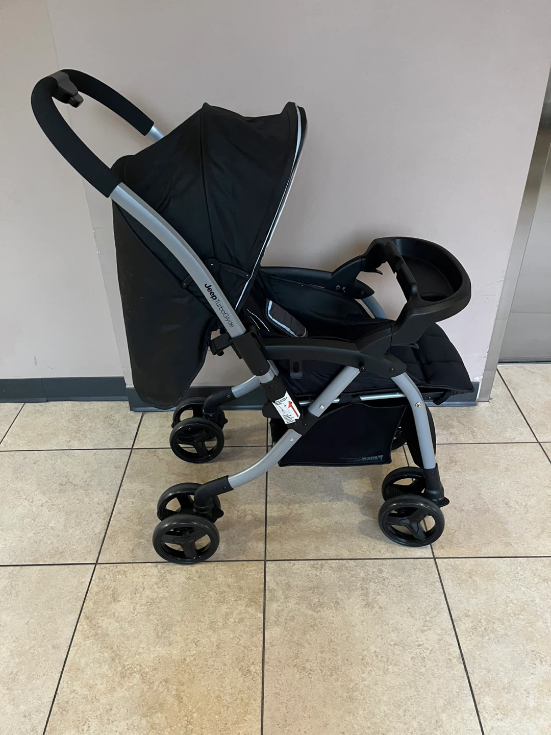 Jeep by Delta Children Stroller - photo 2