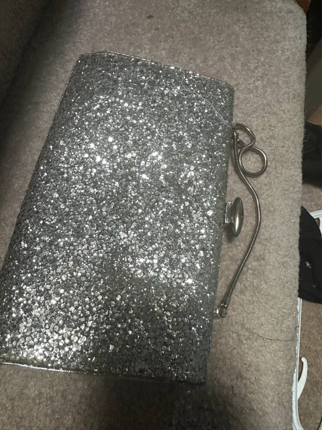 Sparkly Silver Clutch Purse with Chain Strap - photo 2