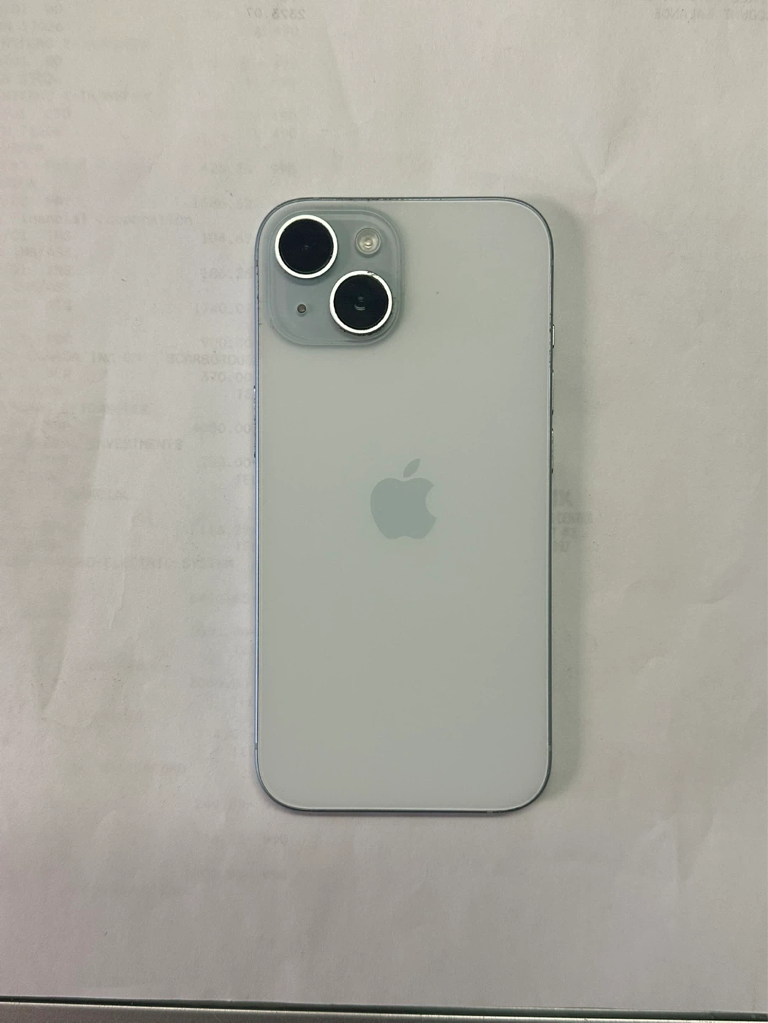Apple iPhone 15 - 128 GB