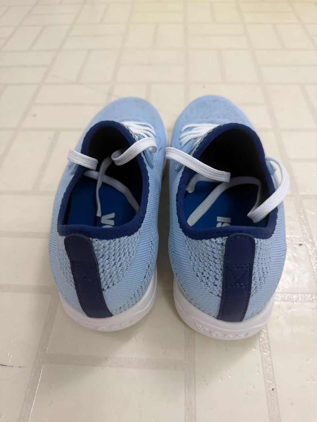 Vessi Weekend Sneaker - photo 4