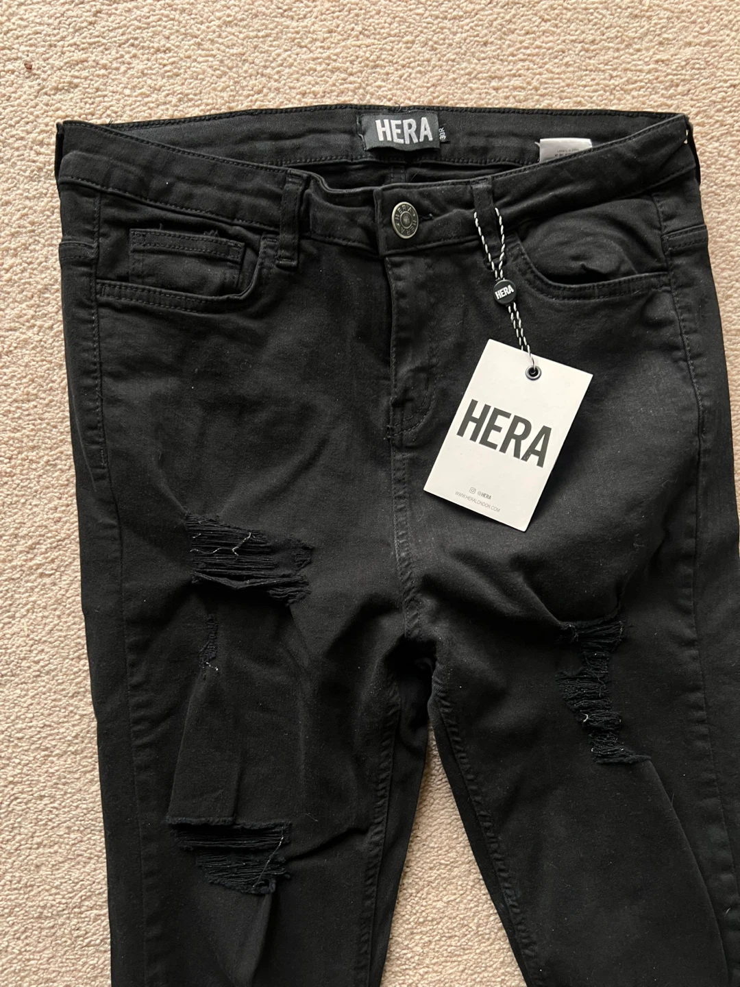 HERA London Spray On Ripped & Repaired Black Jeans Size 30R - photo 4