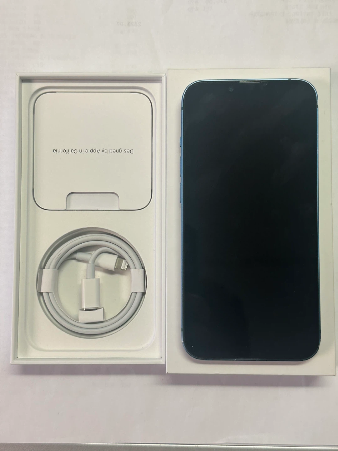 iPhone 13 128 GB Blue-Back cracked - photo 2
