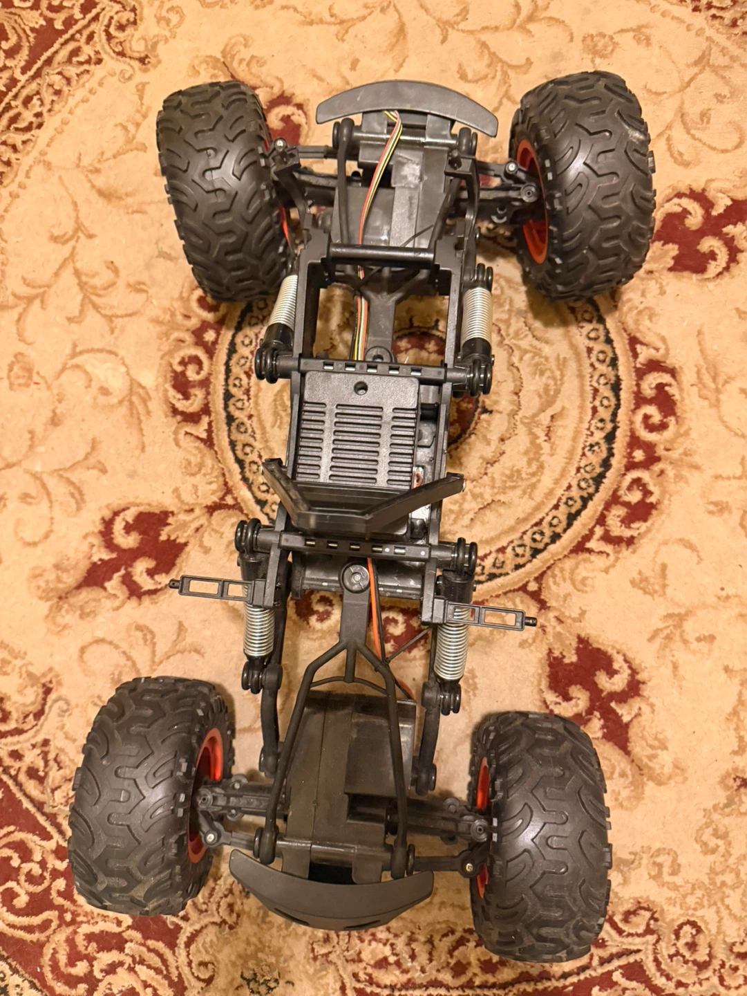 RC Monster Truck Chassis - photo 2
