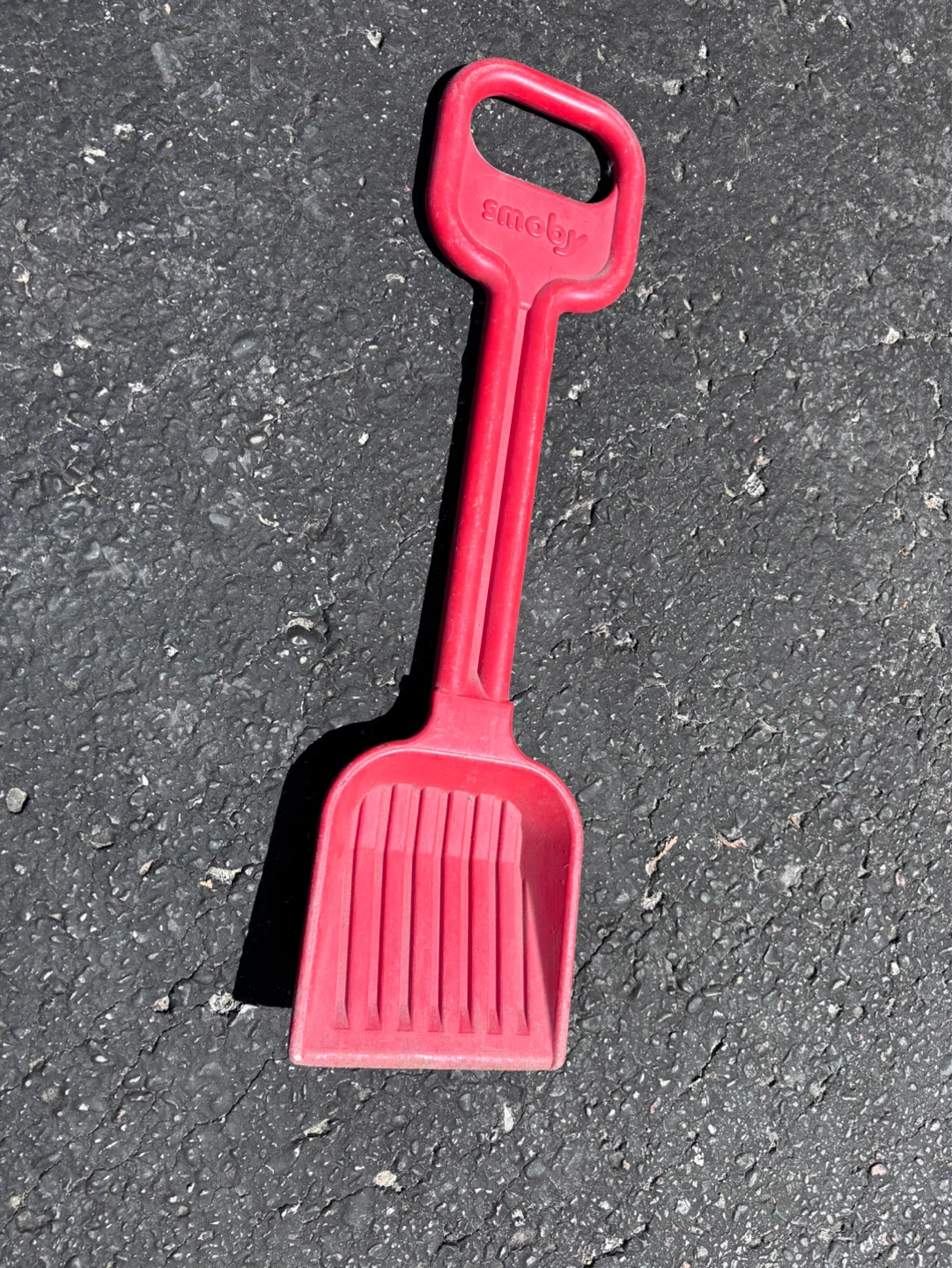 Small shovel