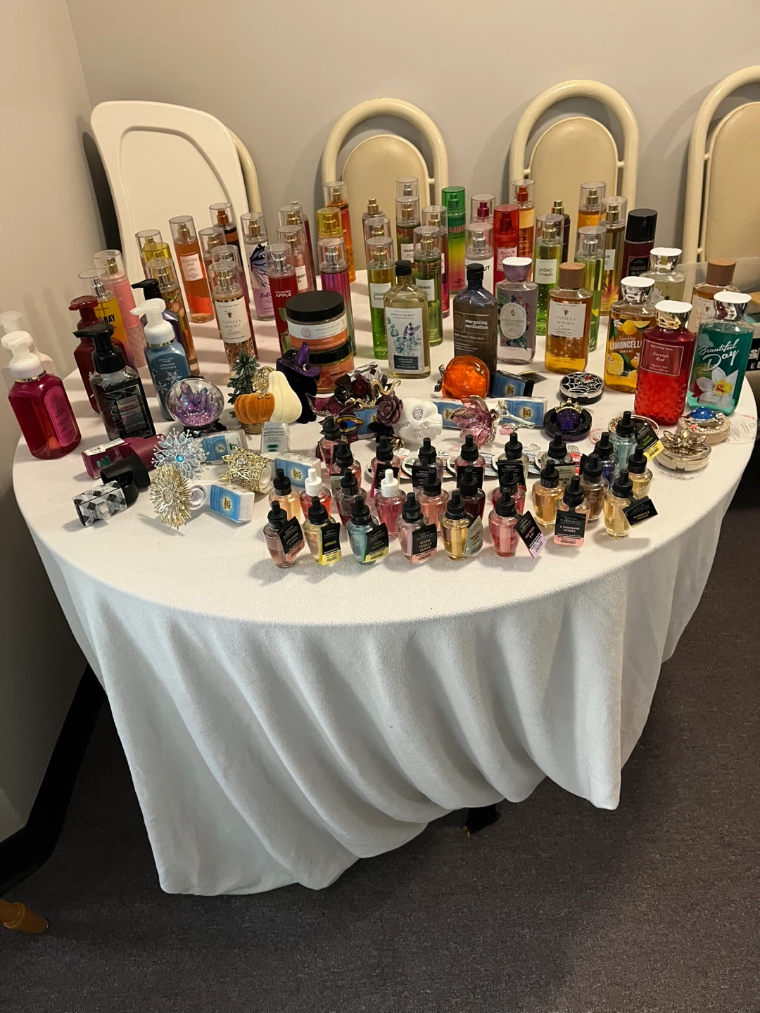 Bath & Body Works Lot - Lotions, Sprays & Soaps
