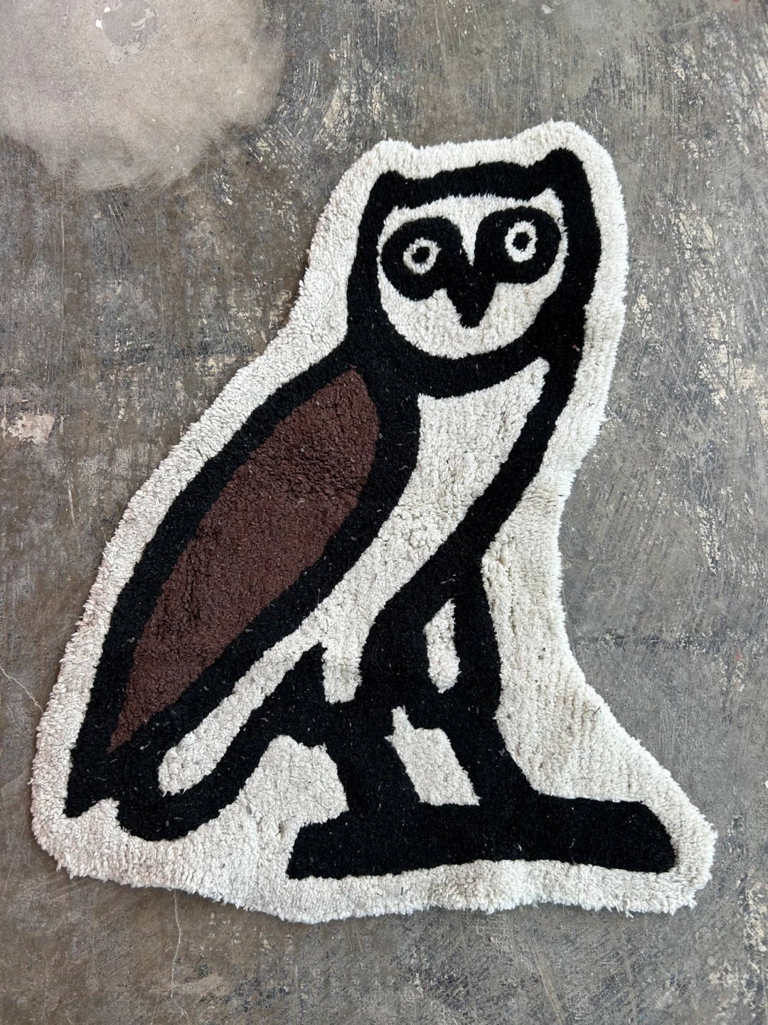 OVO rug - need gone
