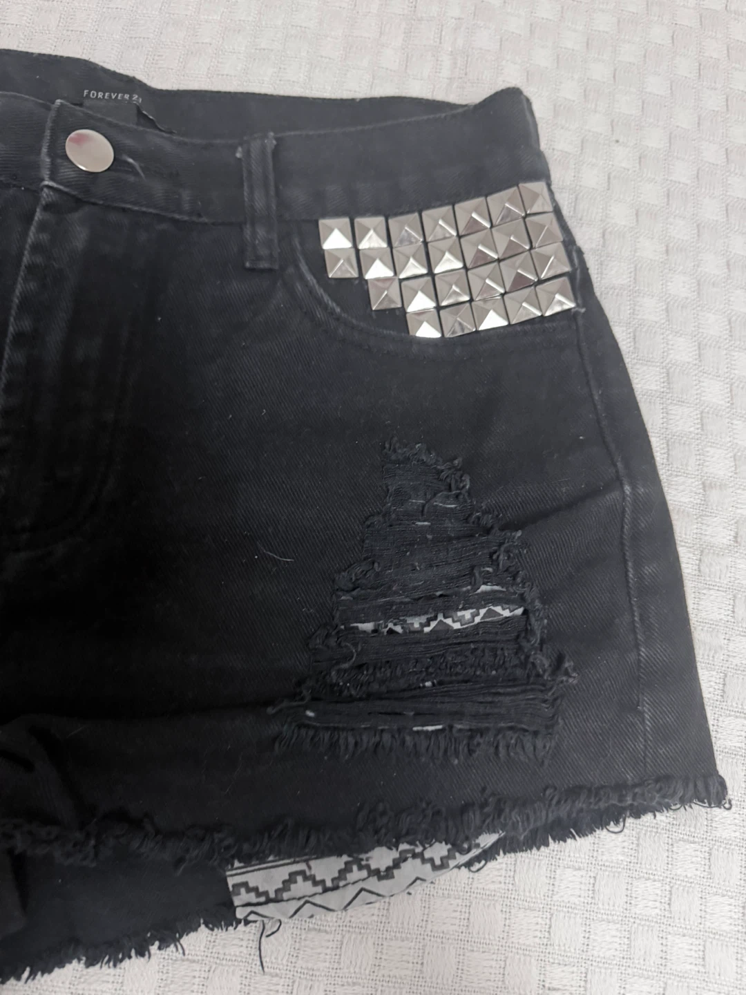 Forever 21 Black Studded Ripped Denim Shorts - photo 4