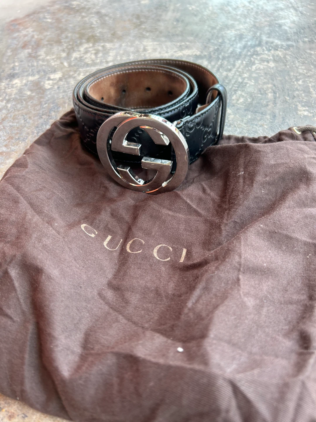 Gucci belt size 80/32 - need gone (with dustbag)