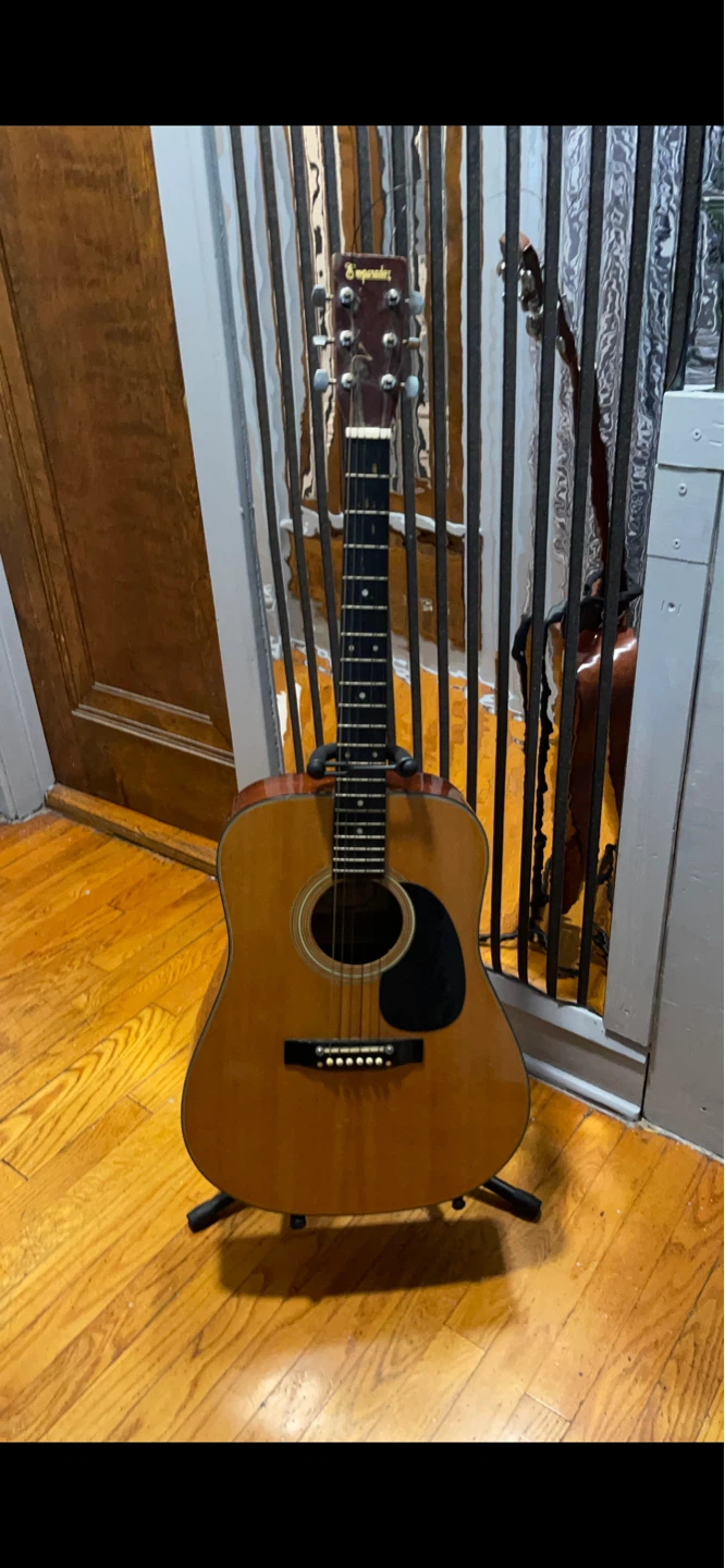 Acoustic Guitar on Stand - photo 2