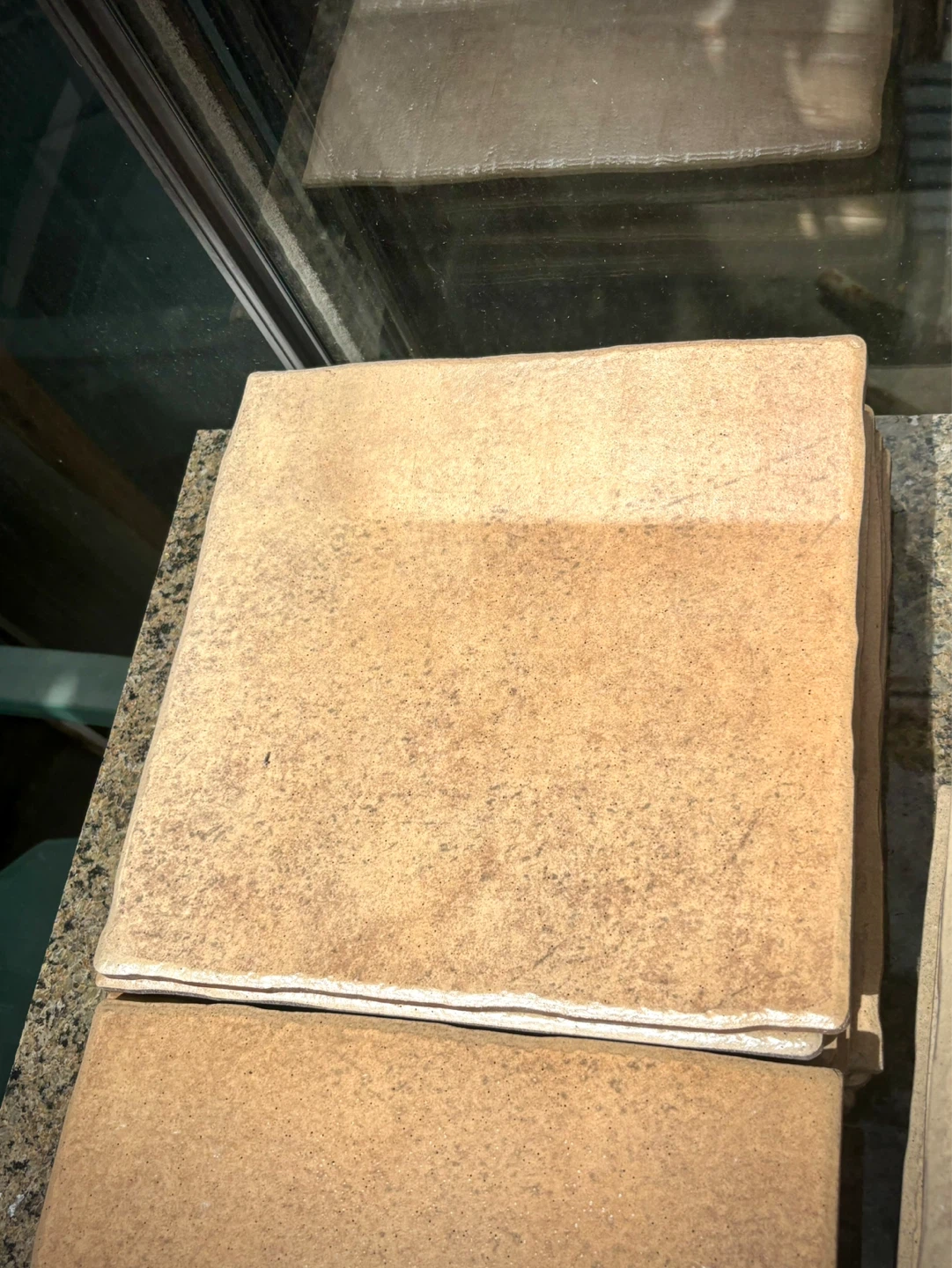 3-toned Copper/ Beige Glazed Ceramic Tile 33 ft.² - photo 2