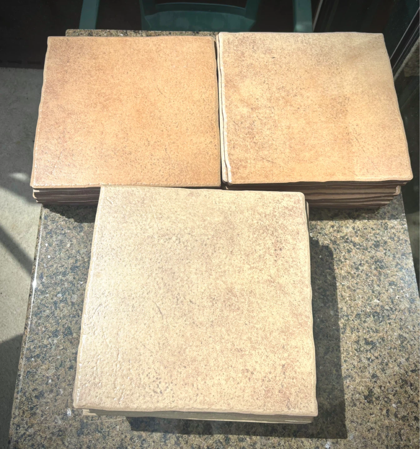 3-toned Copper/ Beige Glazed Ceramic Tile 33 ft.²