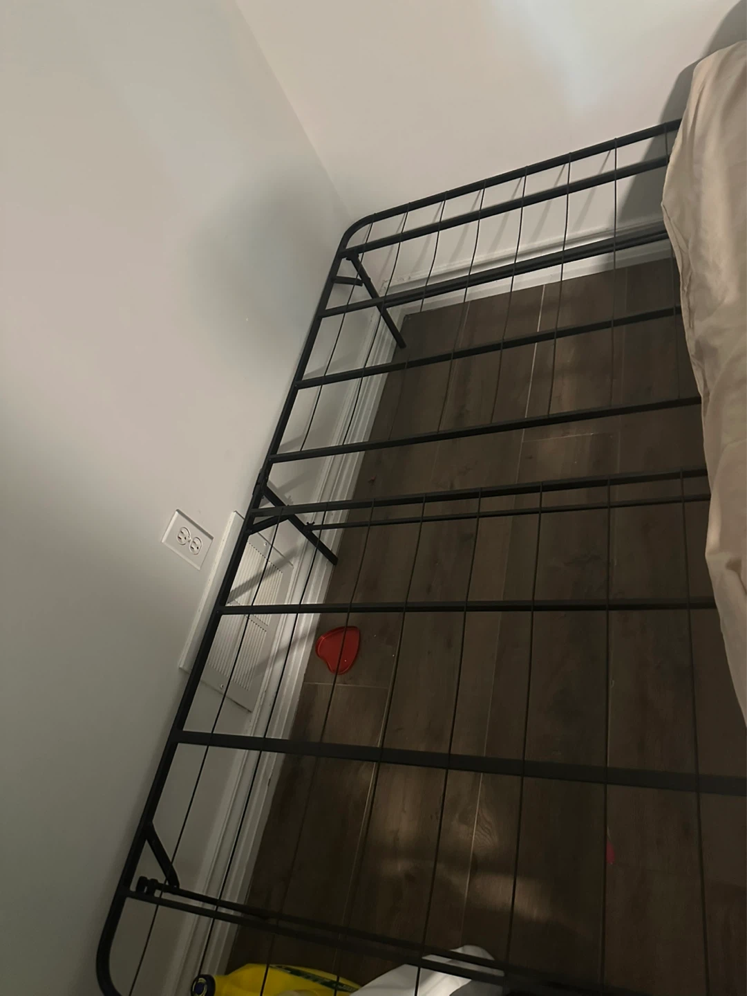Twin metal frame