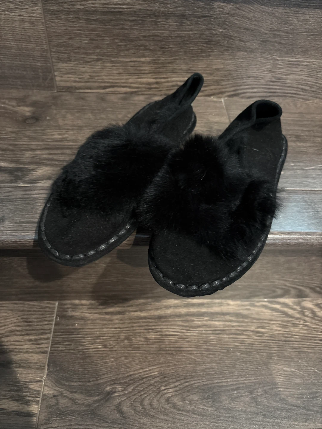 Black Furry Slippers - photo 2