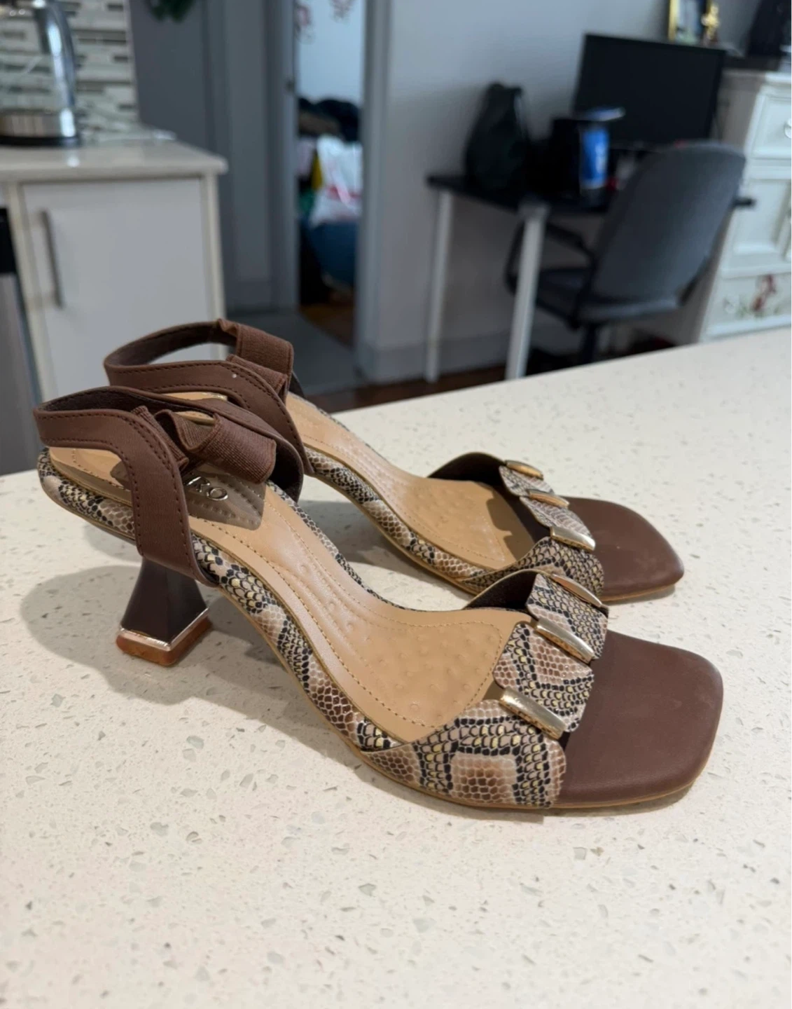 Brown Snake Print Block Heel Sandals size 6/5