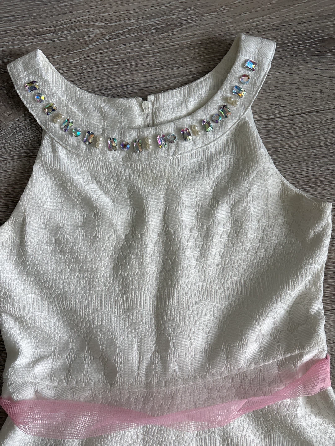 The Children's Place White Jeweled Dress Size 8 - photo 3