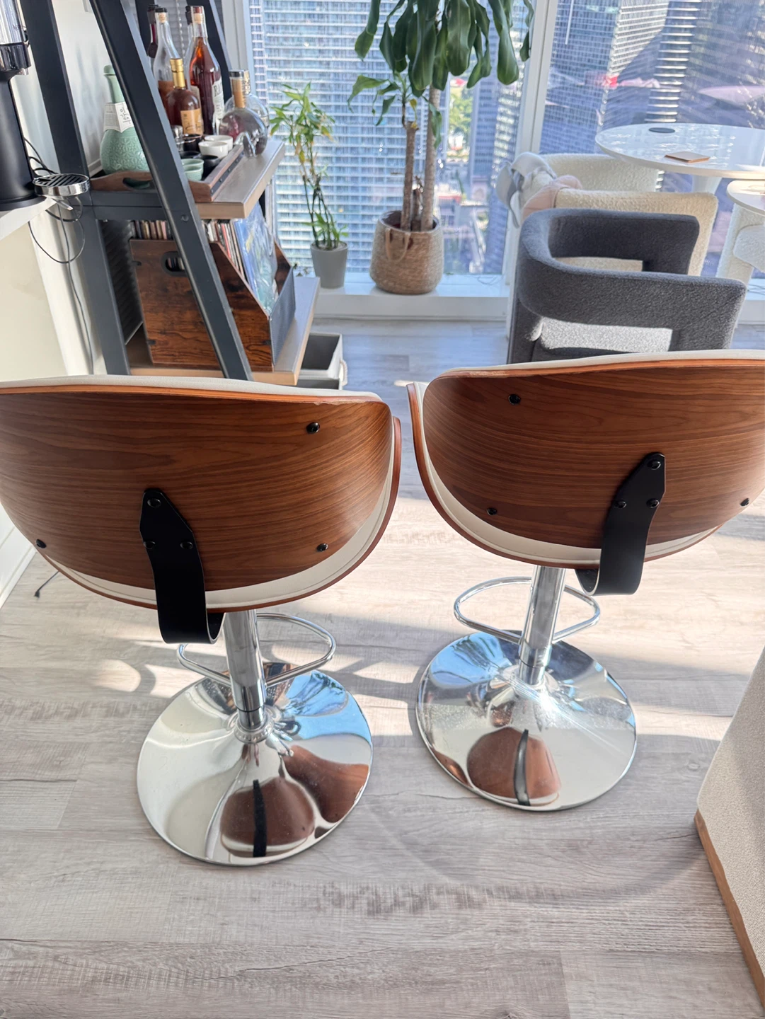 Adjustable Swivel Bar Stools - Set of 4 - photo 3