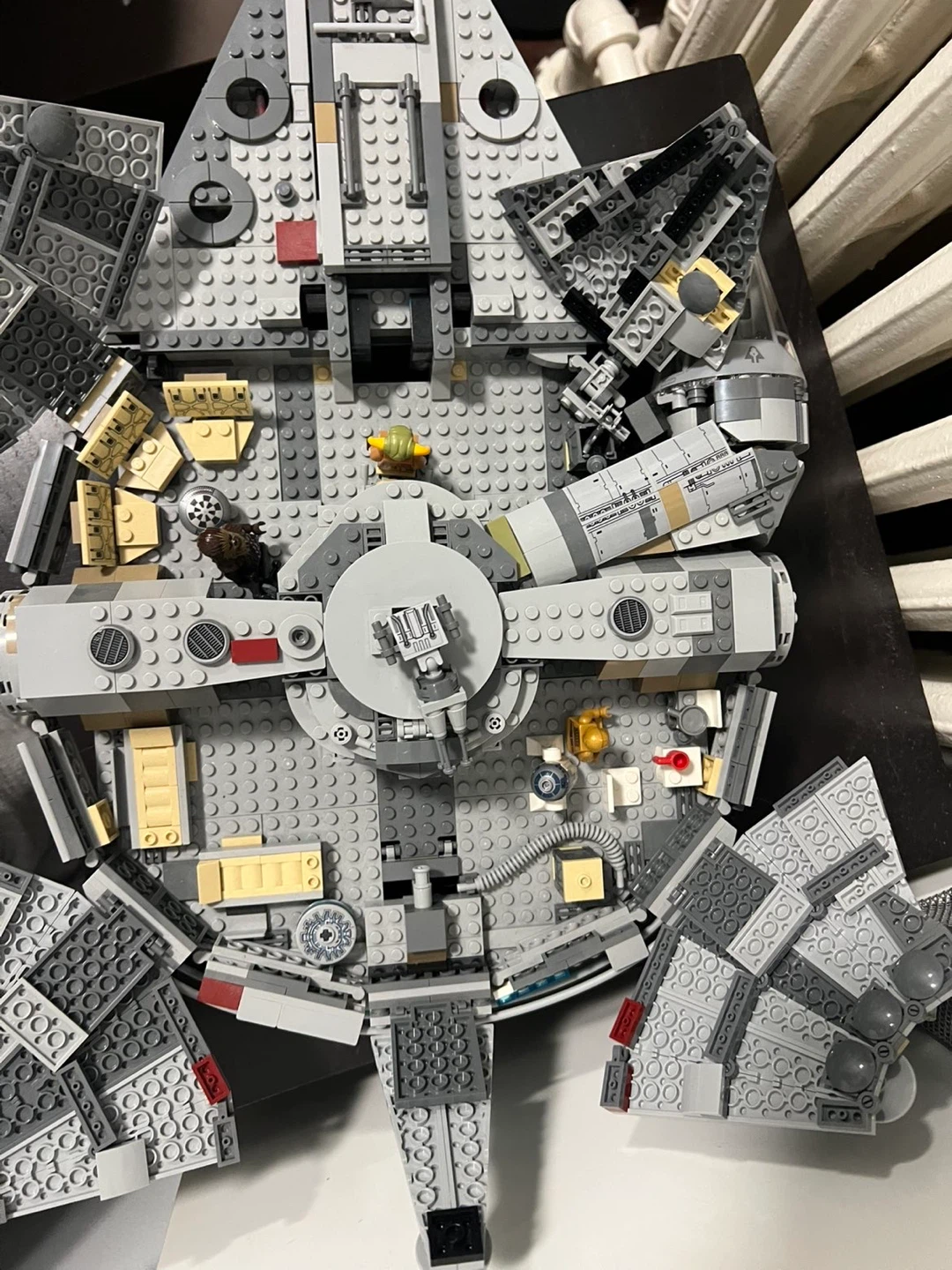 LEGO Star Wars Millennium Falcon - photo 3
