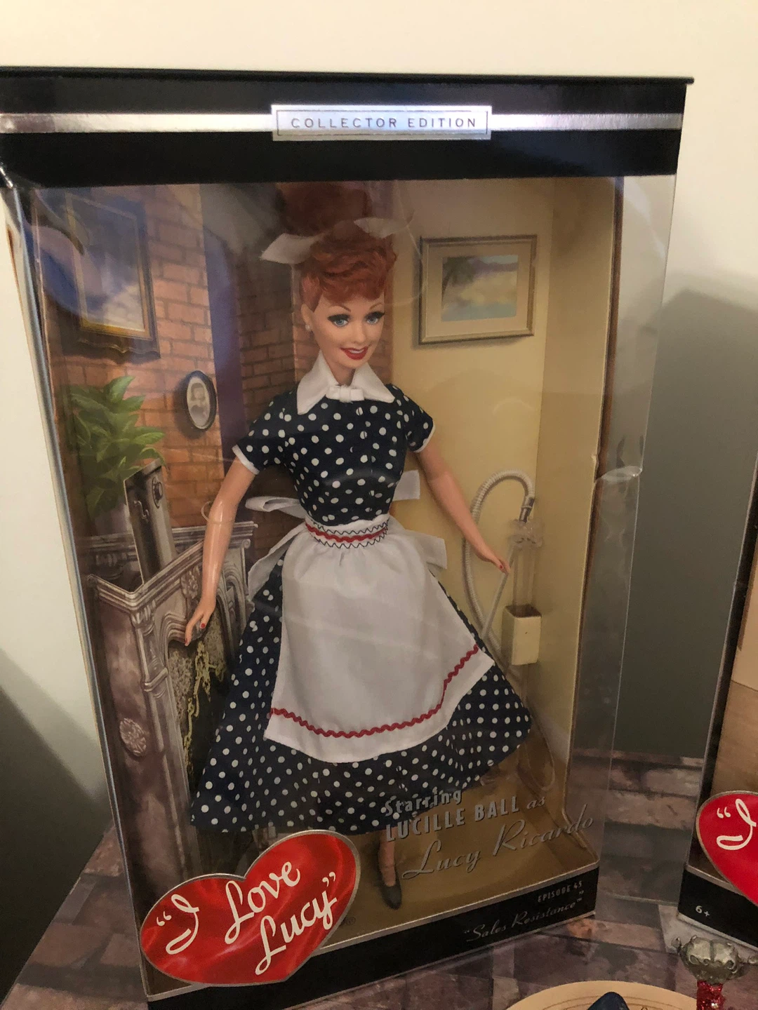 Barbie Collector Edition Dolls (Lot of 4) - photo 4
