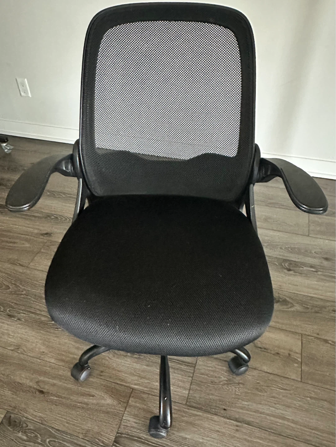 Black Mesh Office Chair - photo 4