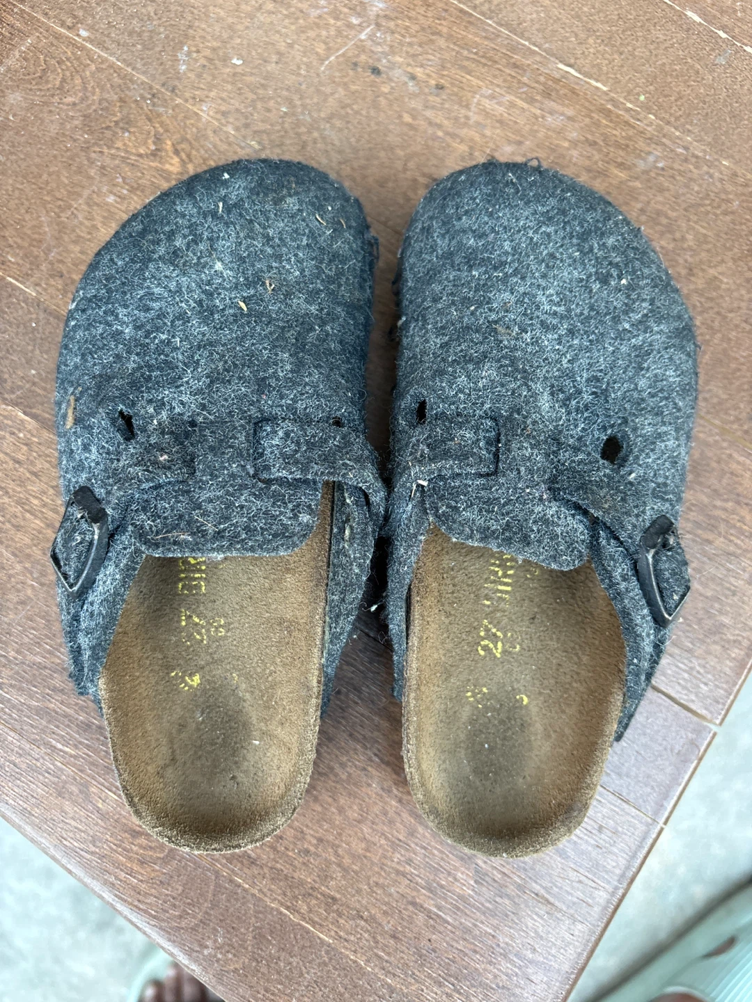 Birkenstock Grey Wool Clogs Size 27