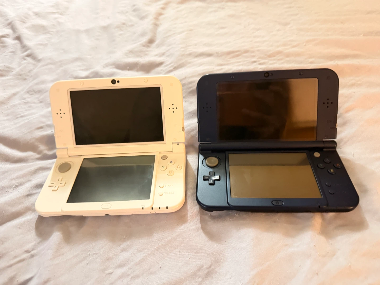 Nintendo 3DS XL and LL Handheld Consoles Read Description - photo 3