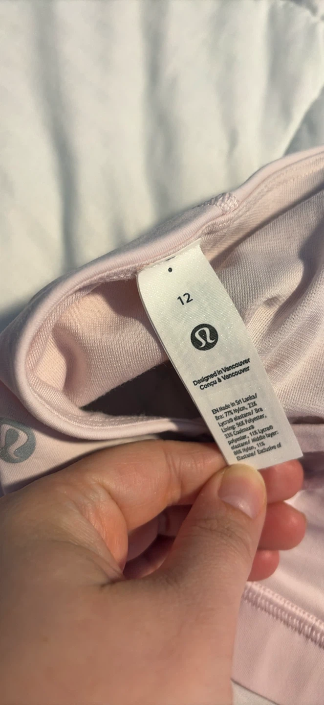 Lululemon Sports Bra - photo 4