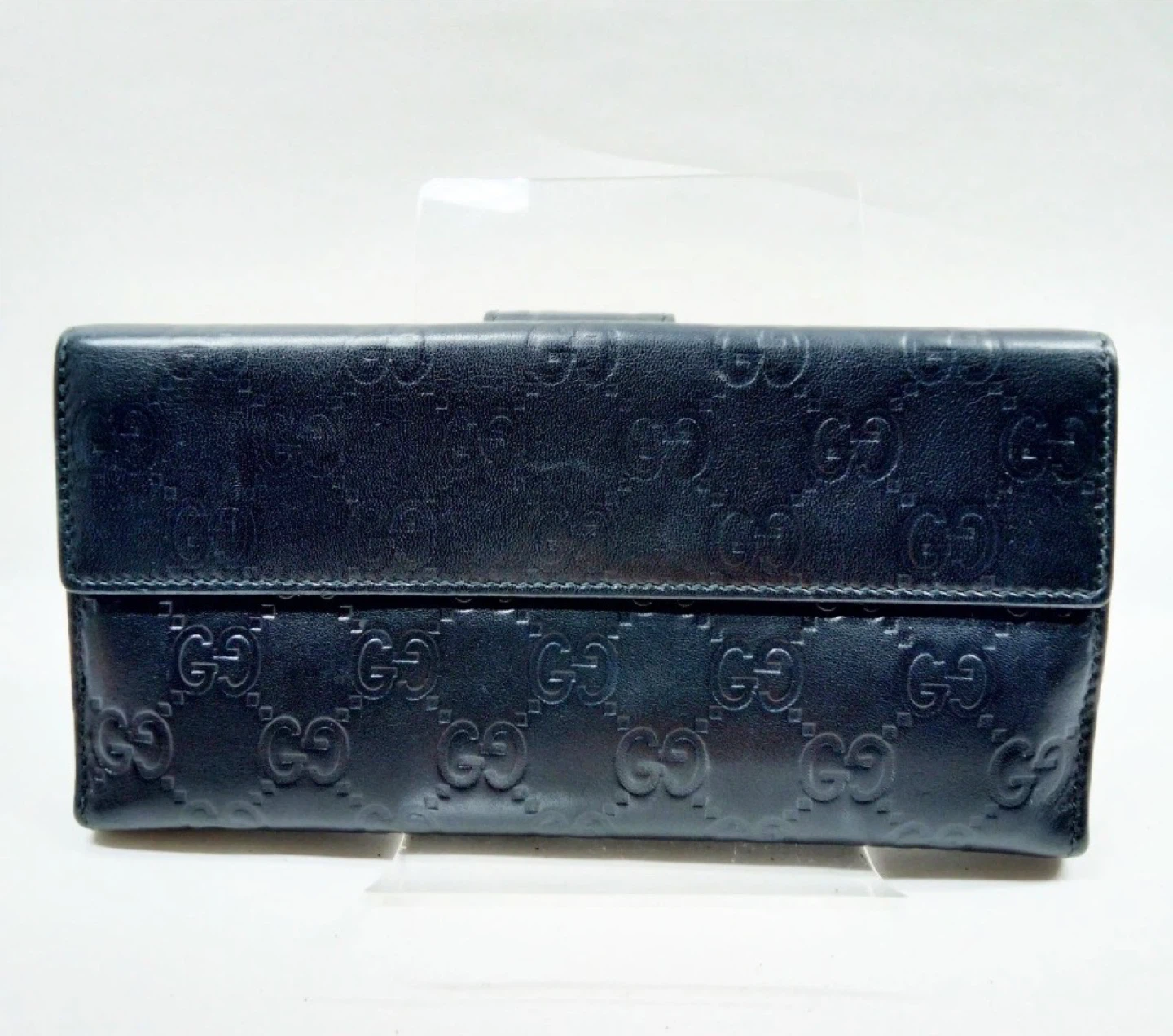 Gucci Black Leather Embossed Long Wallet - photo 2