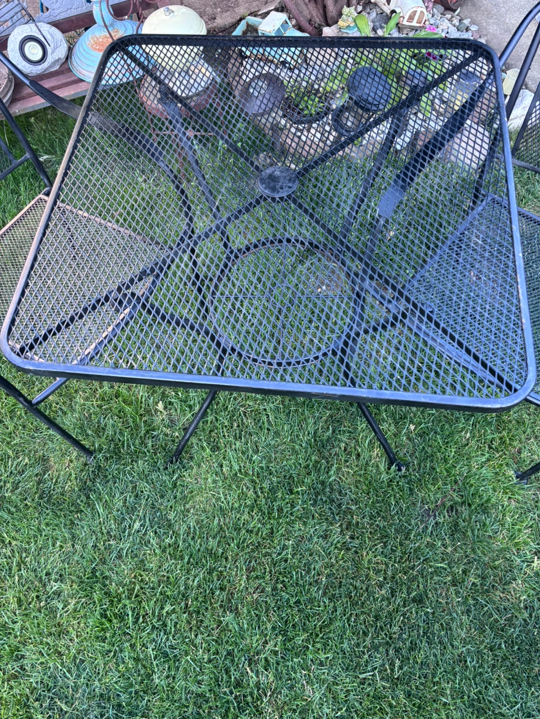 Black Metal Outdoor Dining Set - photo 2
