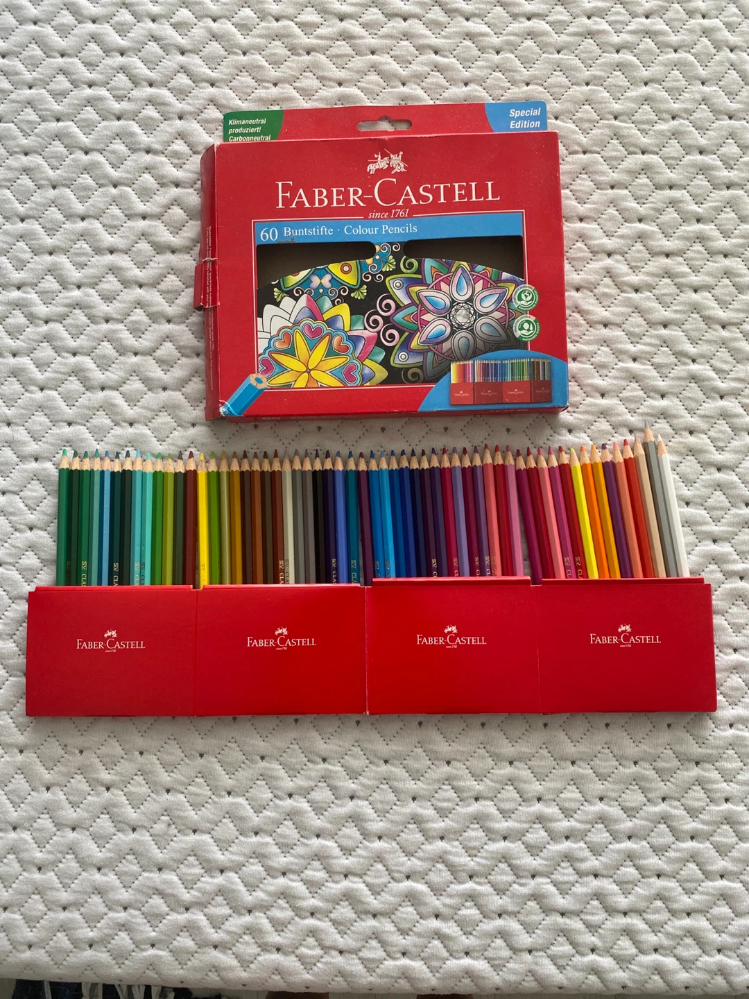 Faber-Castell 60 Colour Pencils - photo 2